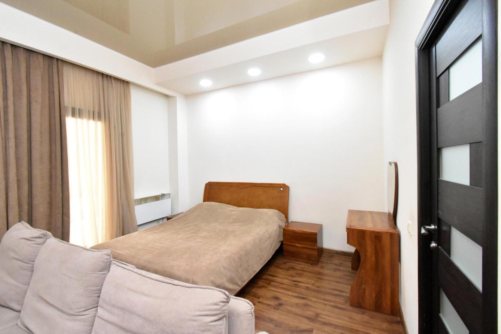 יירבאן Yars Apartments מראה חיצוני תמונה