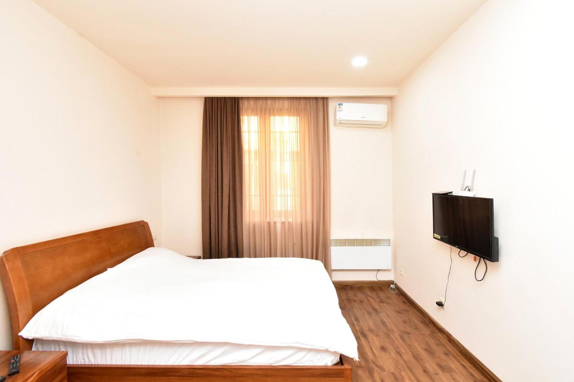 יירבאן Yars Apartments מראה חיצוני תמונה