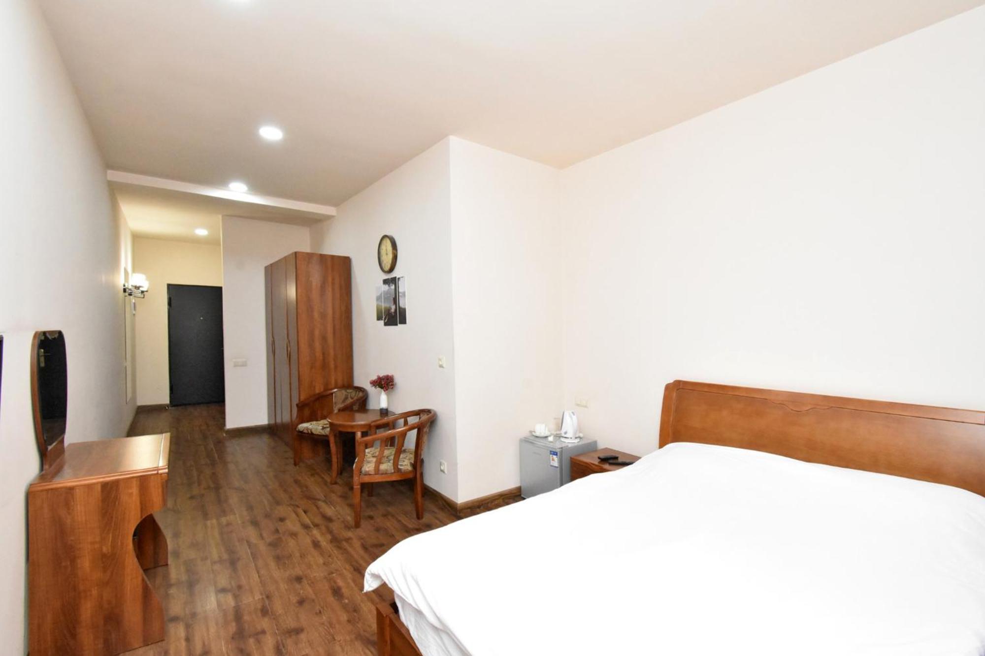 יירבאן Yars Apartments מראה חיצוני תמונה